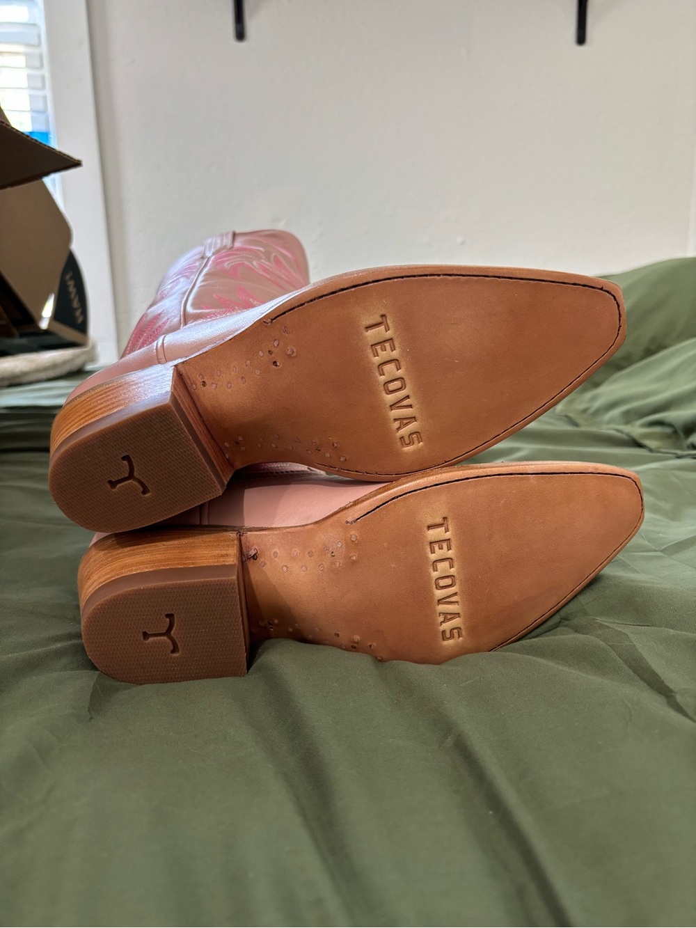 Tecovas Annie Misty Rose Pink Leather Boots - Picture 7 of 9